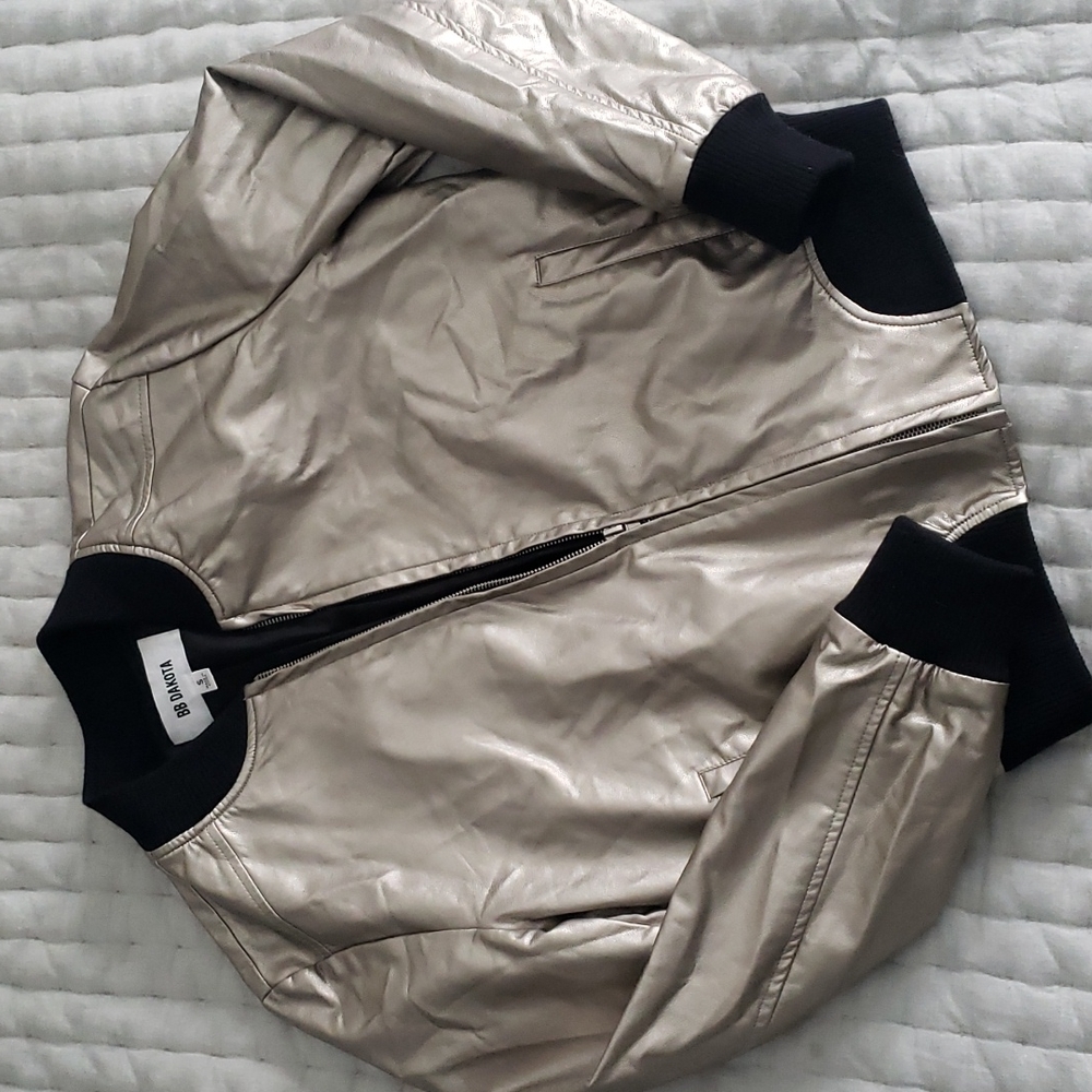 BB Dakota Gavin Vegan Leather Gold Metallic Bomber Jacket Size small
